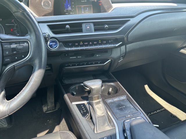 Used 2019 Lexus UX 250h w/ Premium Package AWD/4WD image 15