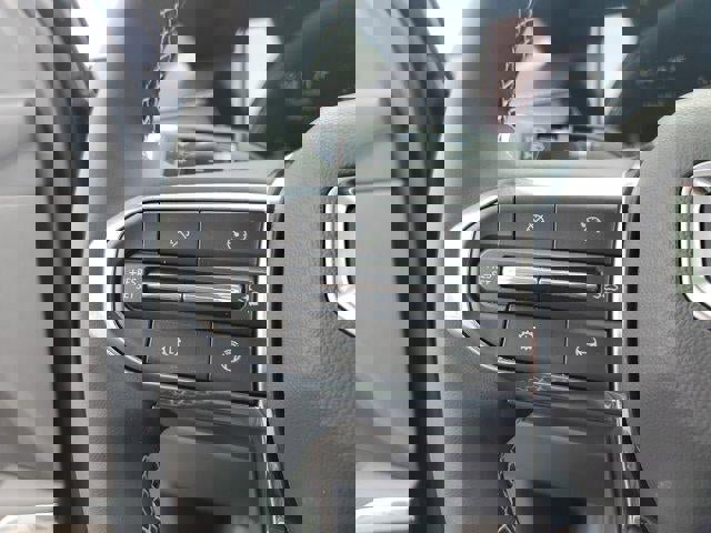 New 2026 GMC Acadia Denali w/ Super Cruise Package image 22