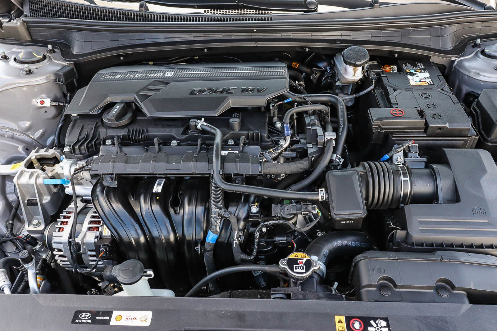 Used 2025 Hyundai Elantra SE w/ Cargo Package FWD image 35