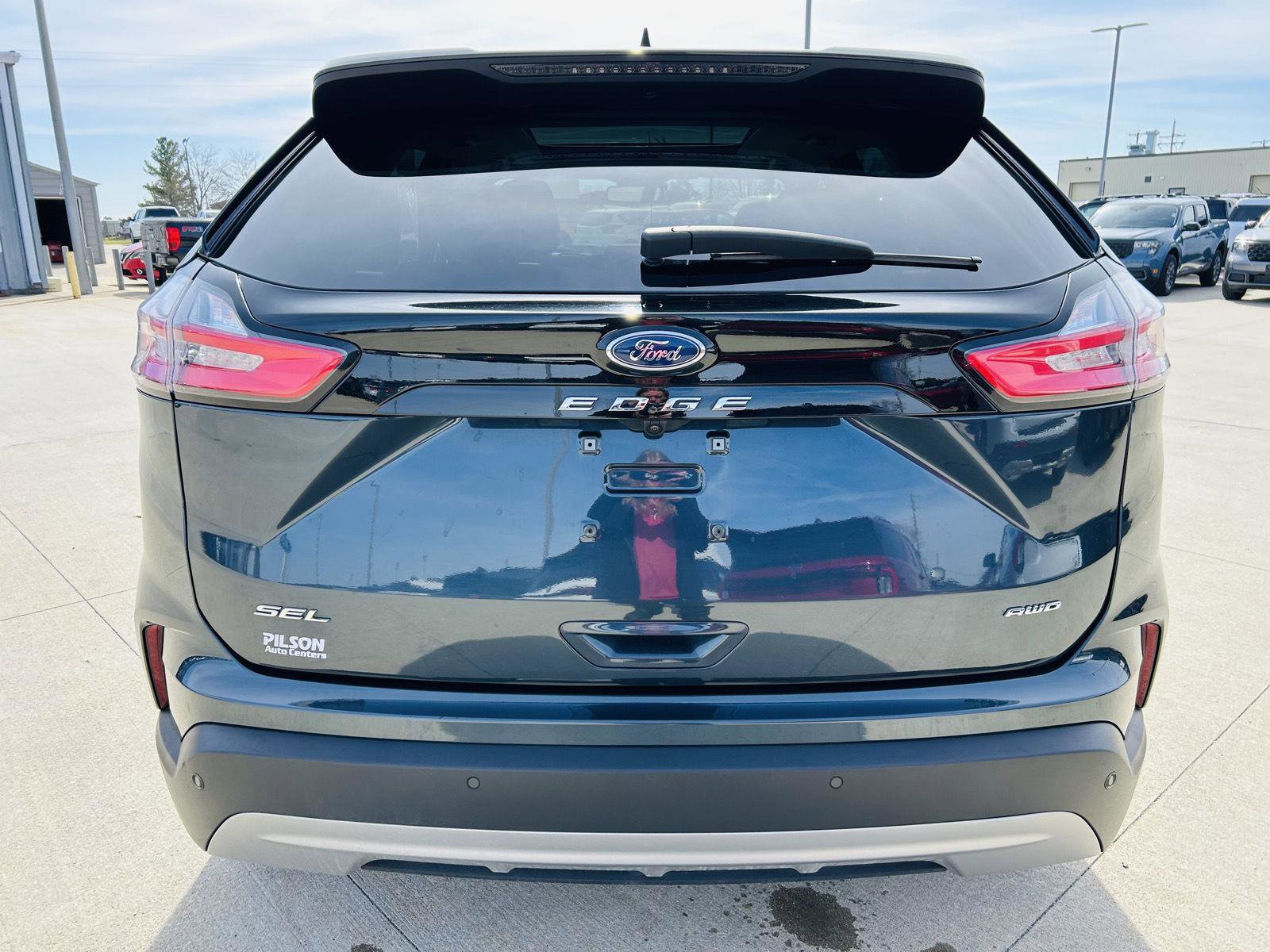 Used 2024 Ford Edge SEL w/ Convenience Package image 38
