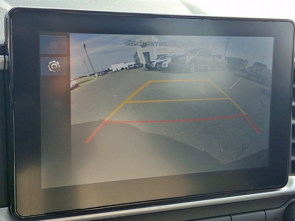 Used 2024 Hyundai Venue SEL FWD image 18