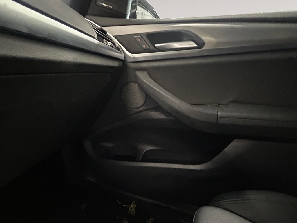 Used 2019 BMW X3 xDrive30i w/ Premium Package AWD/4WD image 9