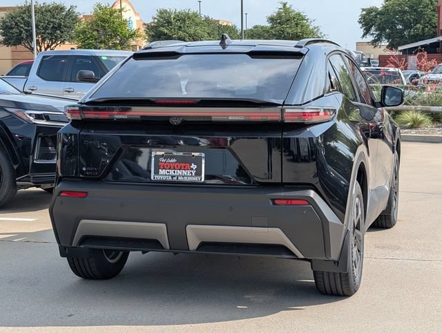 New 2026 Toyota C-HR AWD/4WD image 4