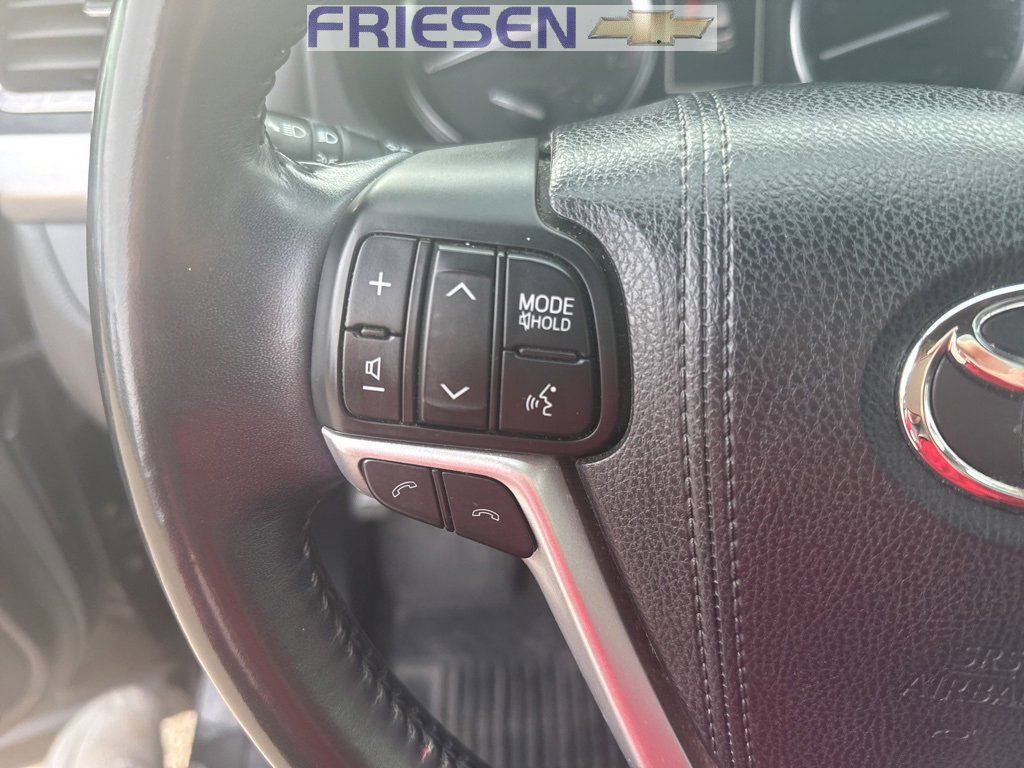 Used 2018 Toyota Highlander Limited w/ Protection Package #3 image 14