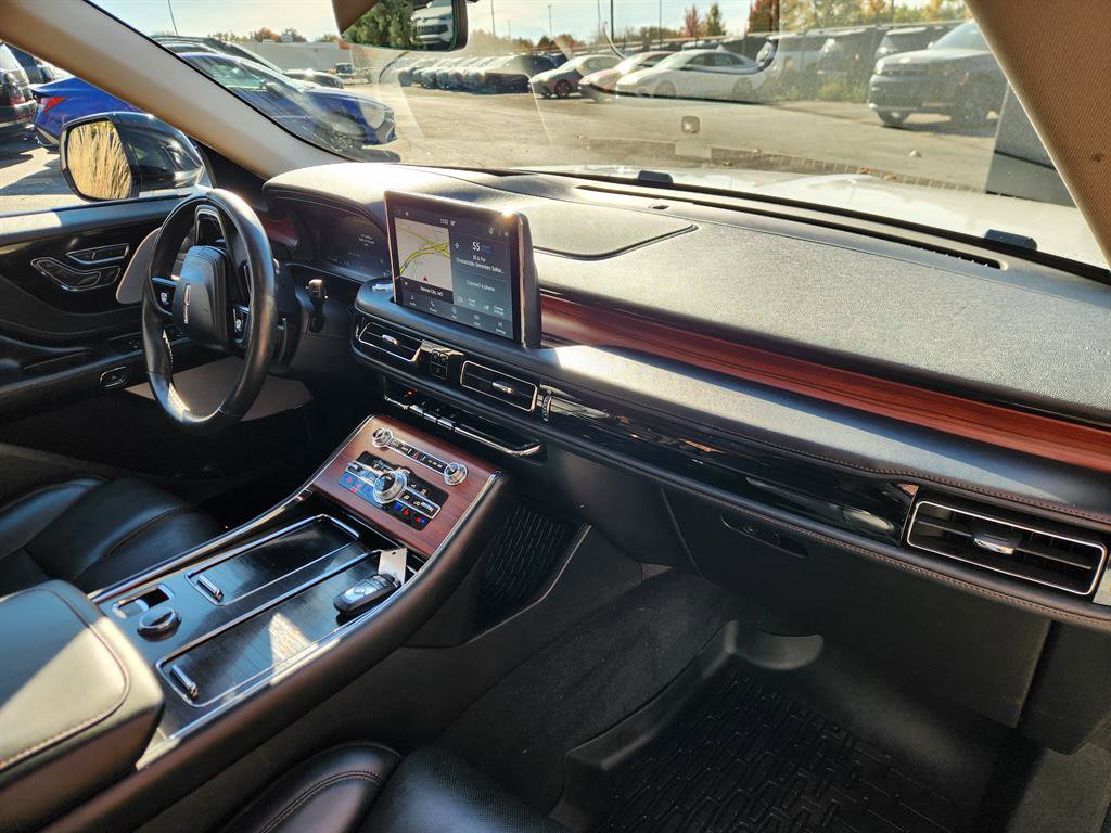 Used 2023 Lincoln Aviator Grand Touring w/ Equipment Group 301A AWD/4WD image 16