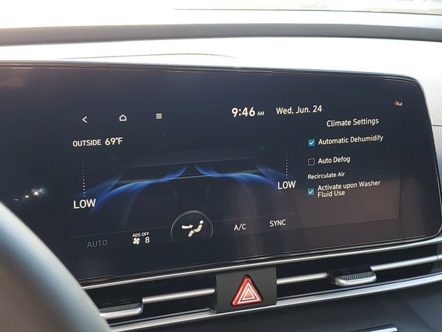 Used 2023 Hyundai Elantra Limited w/ Cargo Package FWD image 18