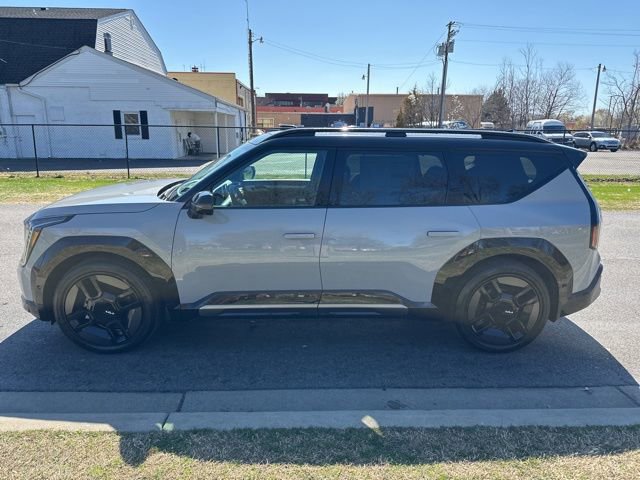 New 2026 Kia EV9 GT-Line AWD/4WD image 3