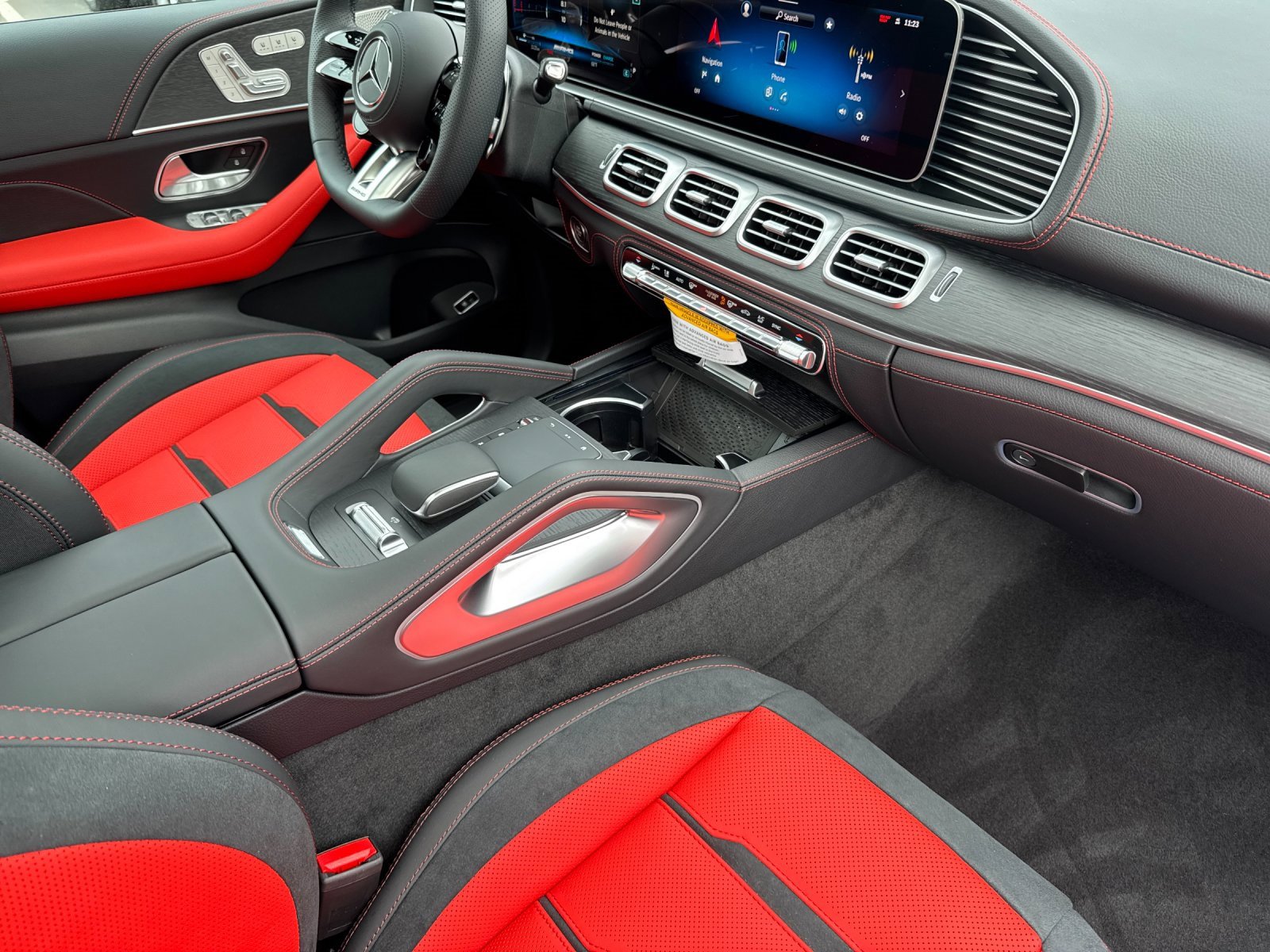 New 2026 Mercedes-Benz GLE 53 AMG 4MATIC Coupe image 13