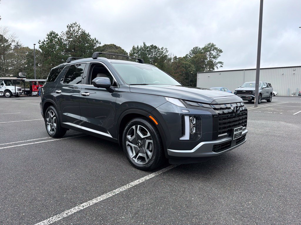 Certified 2024 Hyundai Palisade Limited AWD/4WD image 4