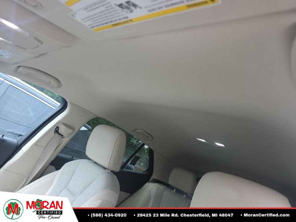 Used 2023 Buick Envision Preferred AWD/4WD image 9