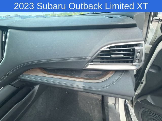Used 2023 Subaru Outback Limited XT AWD/4WD image 18