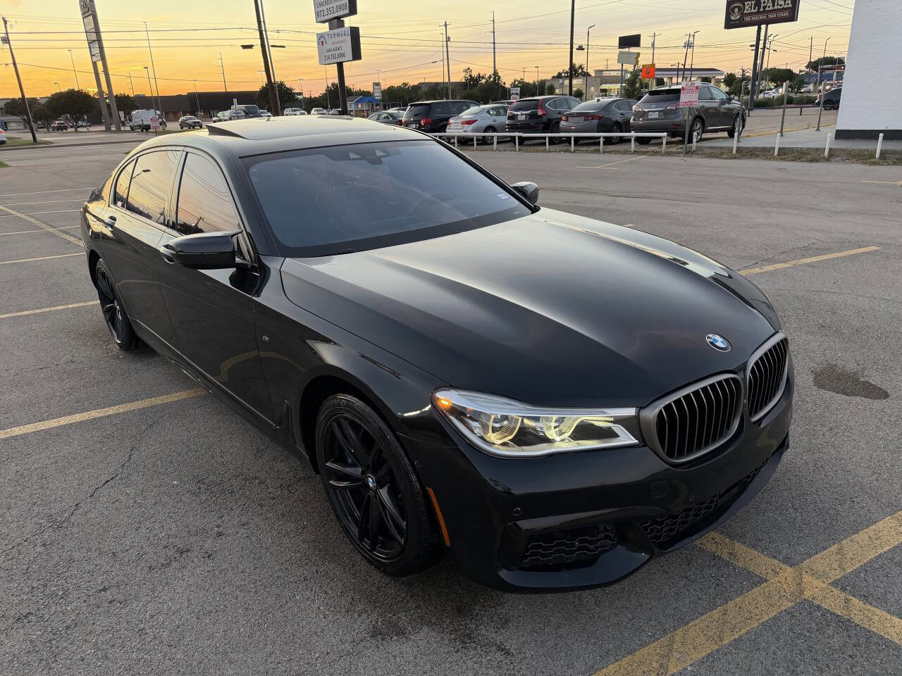 Used 2019 BMW M760i xDrive w/ Luxury Rear Seating Package AWD/4WD image 35