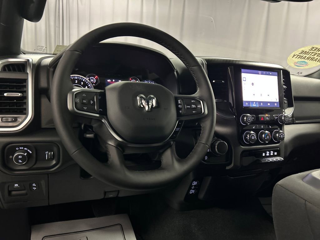 New 2026 RAM 1500 4x4 Crew Cab image 13