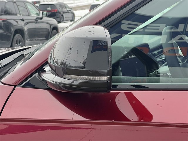 Used 2024 Jeep Grand Cherokee Altitude image 38