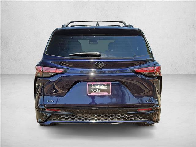 New 2026 Toyota Sienna XSE FWD image 8