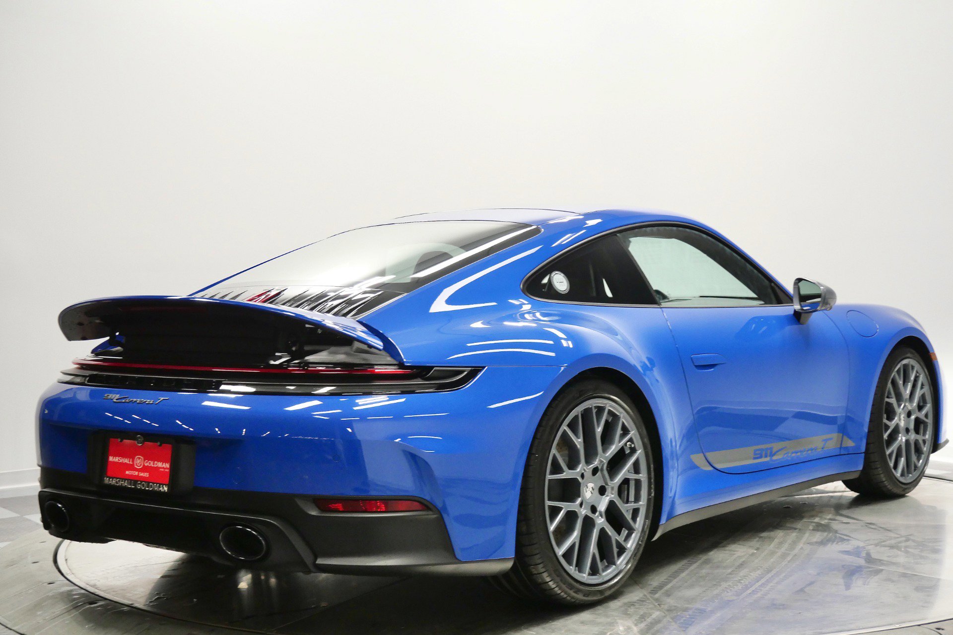 Used 2026 Porsche 911 Carrera T image 9
