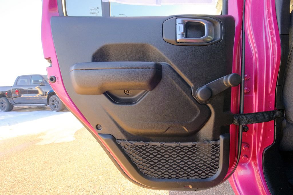 Used 2024 Jeep Wrangler Sport image 25