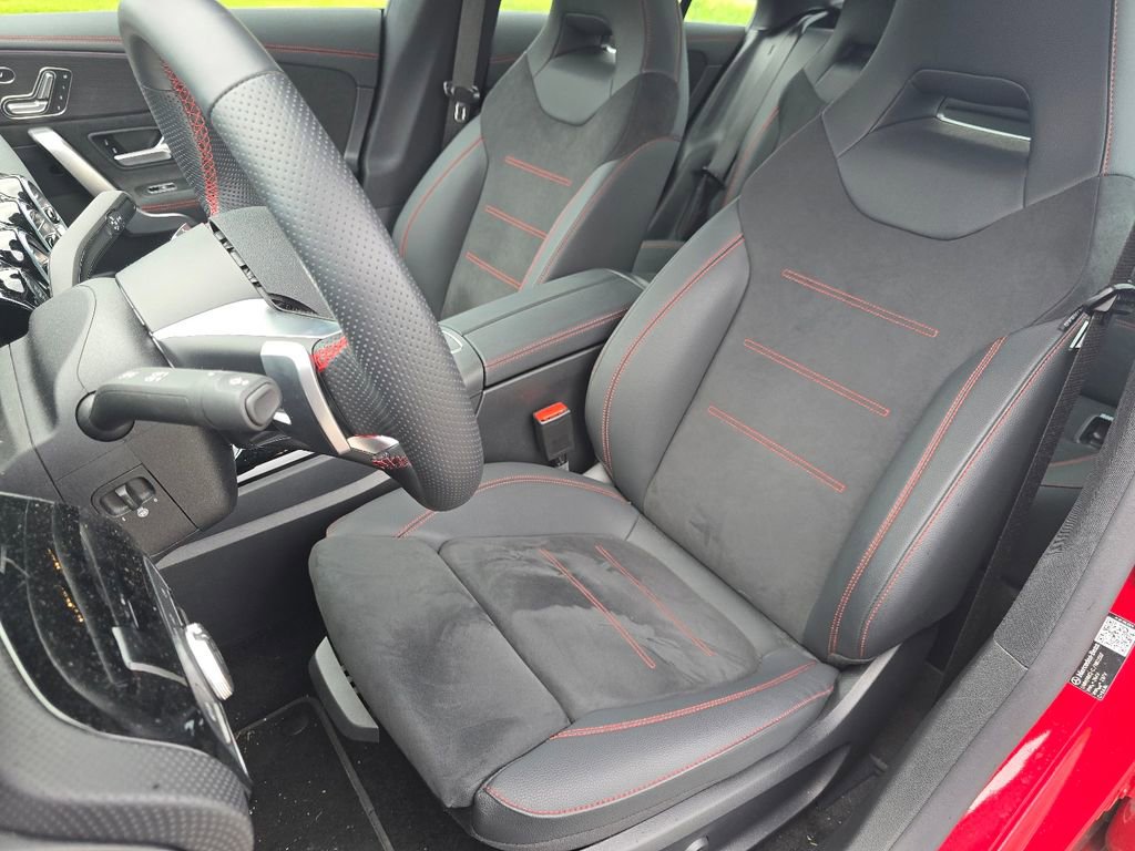 Certified 2026 Mercedes-Benz CLA 250 4MATIC image 22