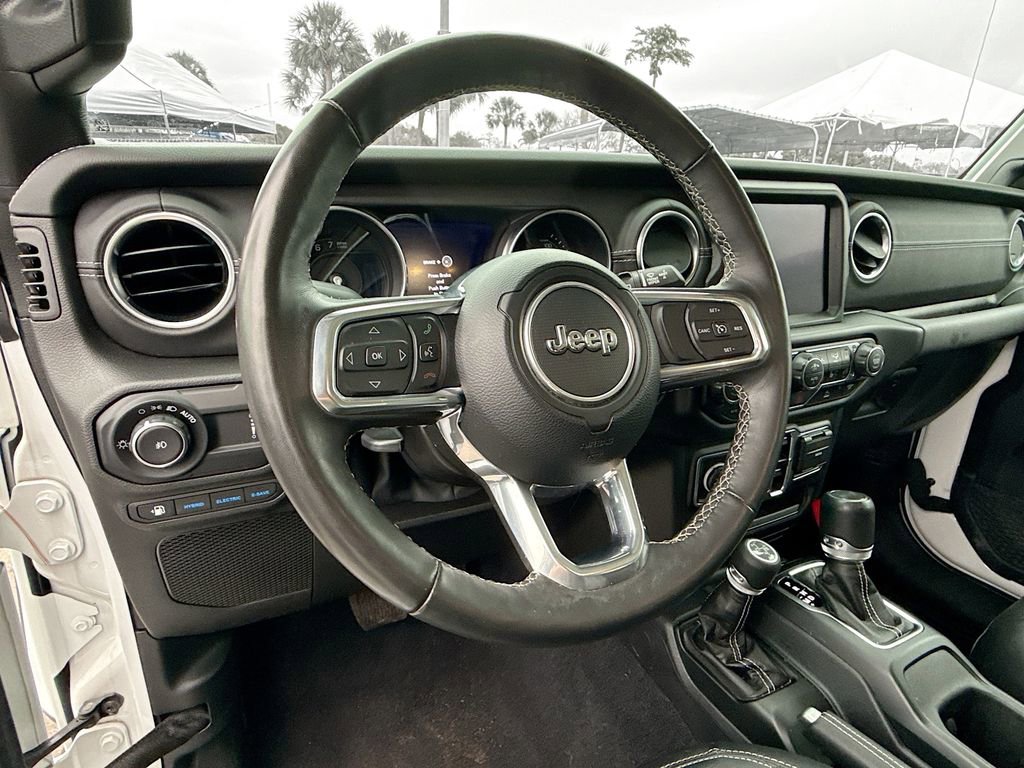 Used 2023 Jeep Wrangler Unlimited Sahara w/ Cold Weather Group image 12