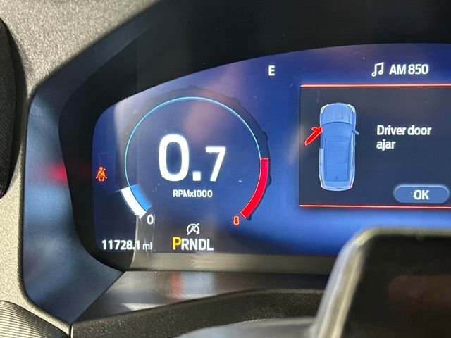 Used 2025 Ford Explorer ST-Line image 18