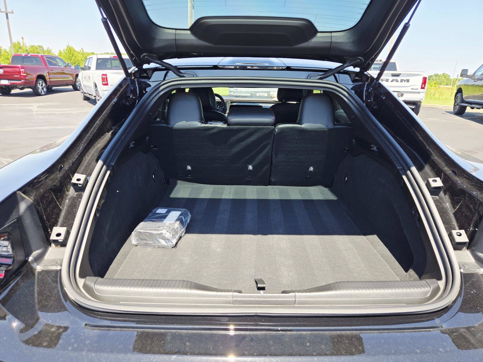 New 2026 Dodge Charger R/T w/ Blacktop Package AWD/4WD image 14