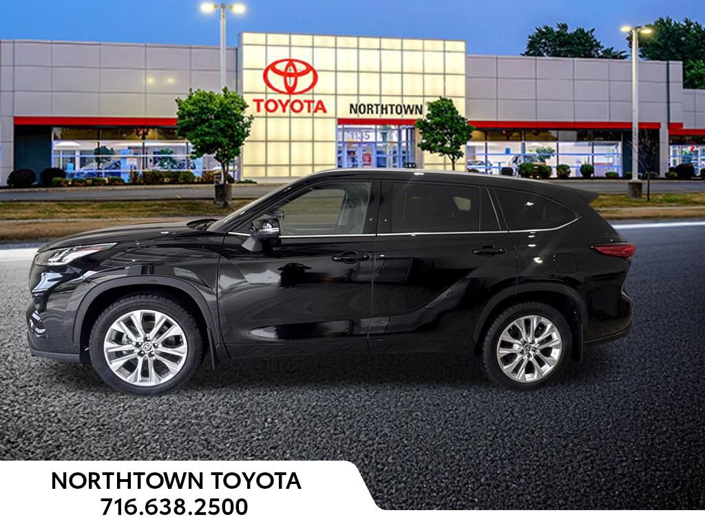 Used 2021 Toyota Highlander Limited AWD/4WD image 24