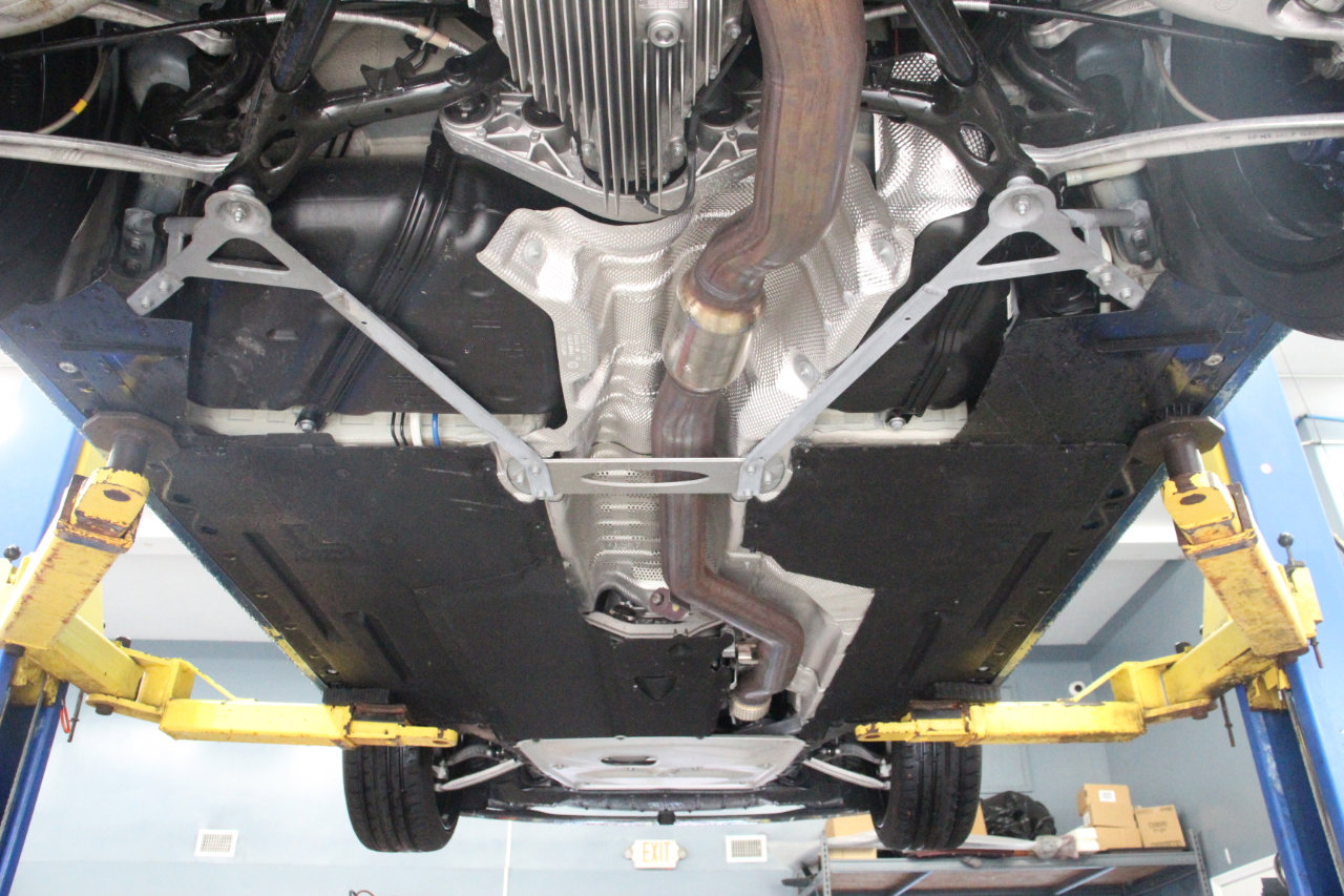 Used 2017 BMW M2 w/ Executive Package image 98