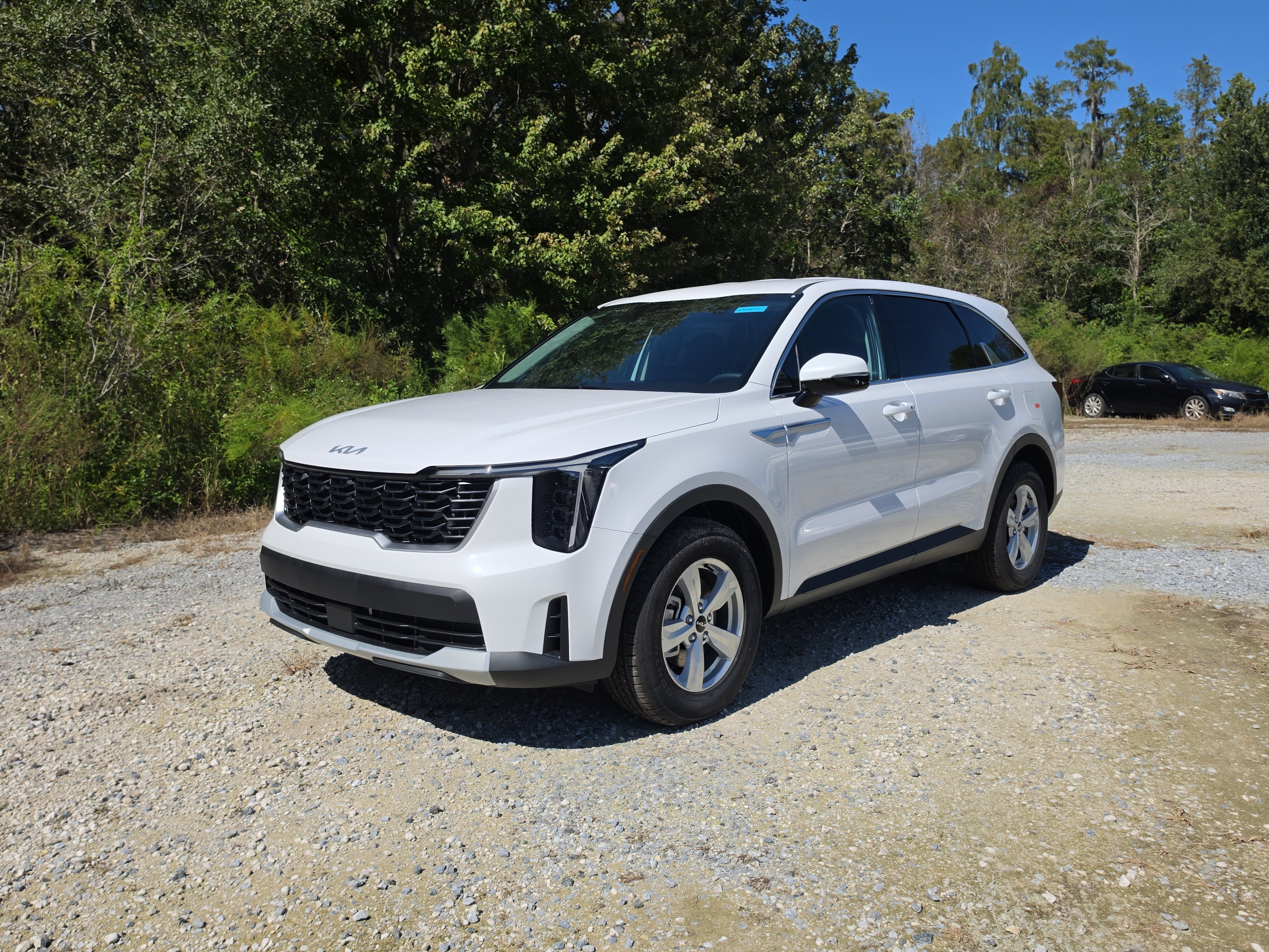 New 2026 Kia Sorento LX FWD image 4