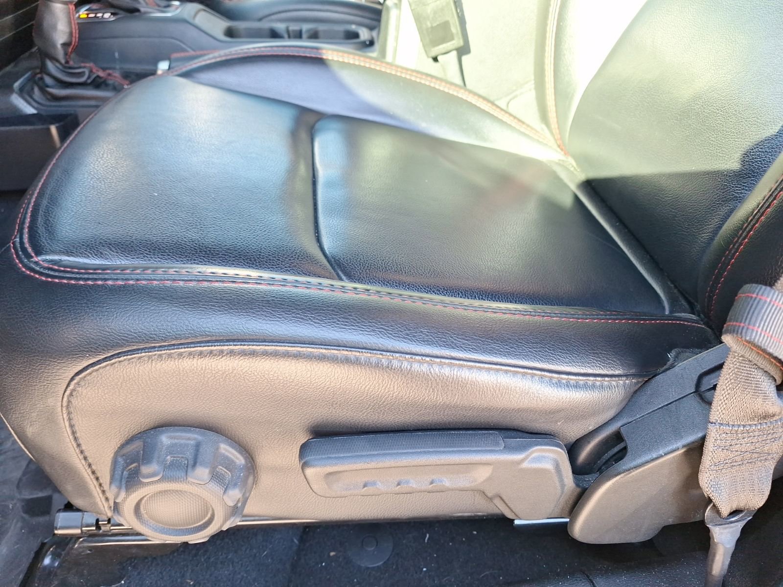 Used 2021 Jeep Gladiator Rubicon image 17