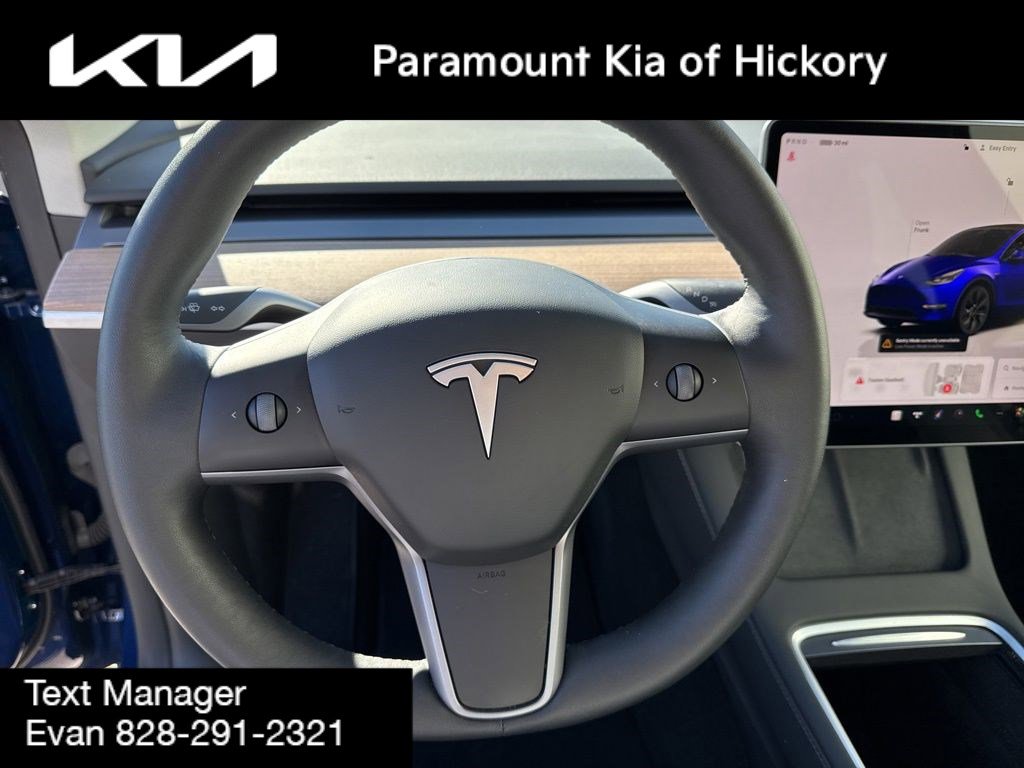 Used 2024 Tesla Model Y Long Range image 29