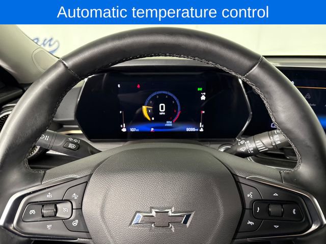 Used 2025 Chevrolet Trax ACTIV FWD image 10