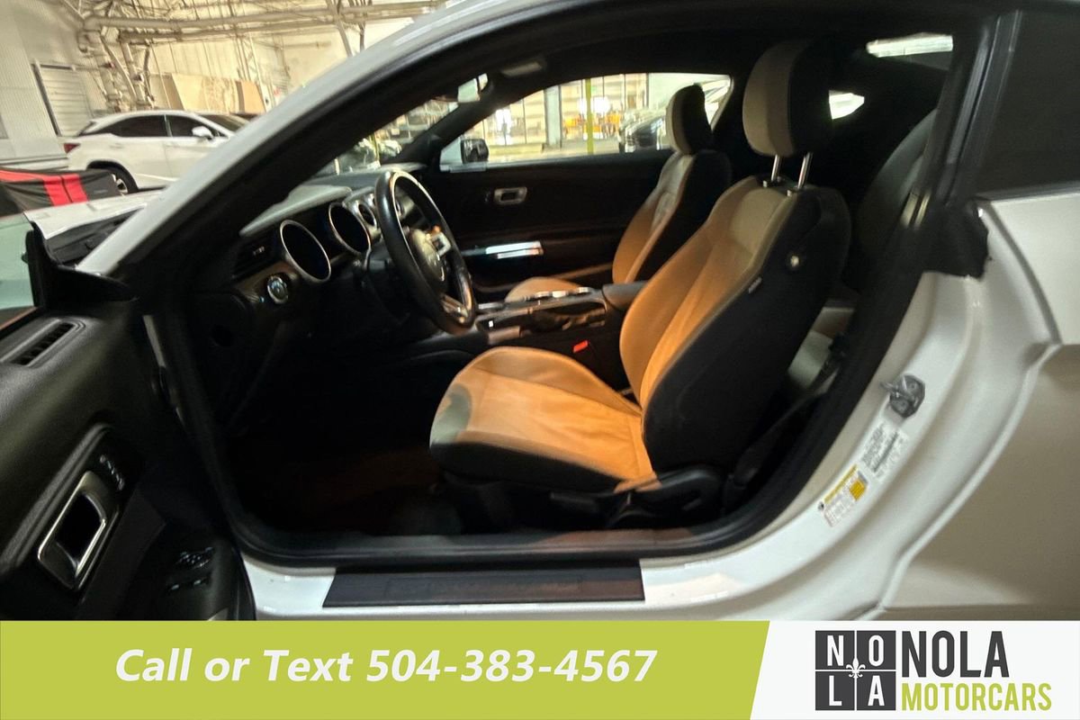 Used 2019 Ford Mustang Coupe image 17