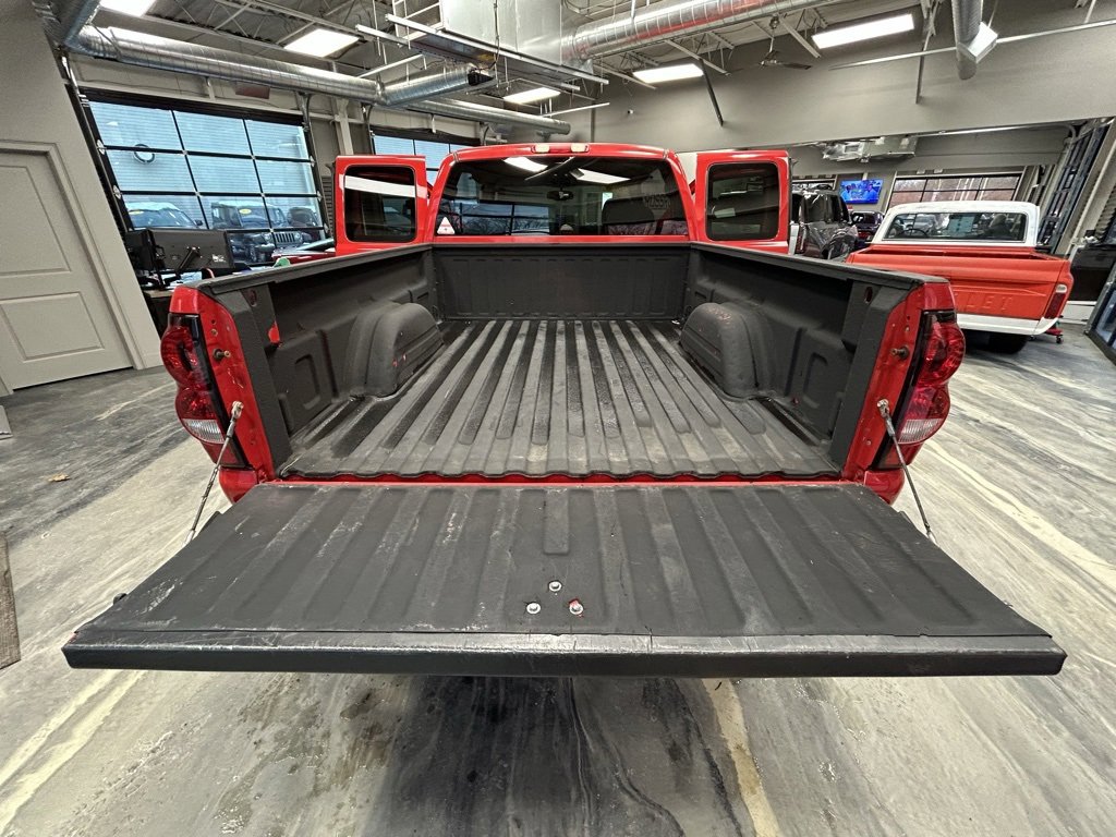 Used 2005 Chevrolet Silverado 2500 LS image 43