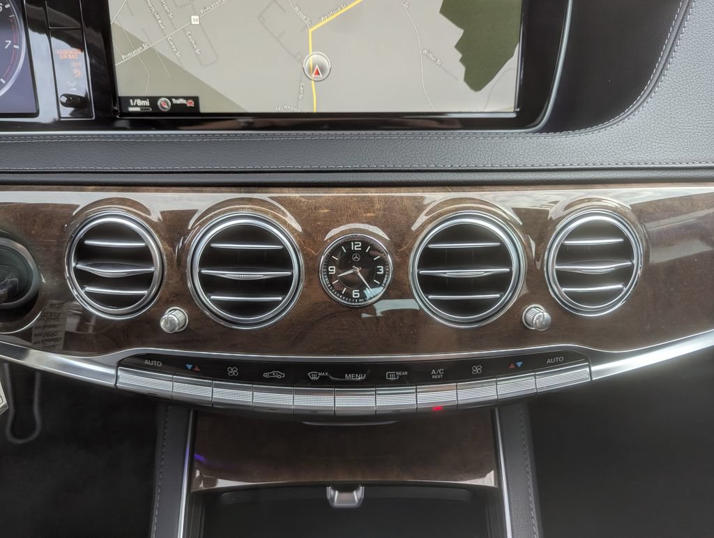 Used 2016 Mercedes-Benz S 550 4MATIC Sedan image 25