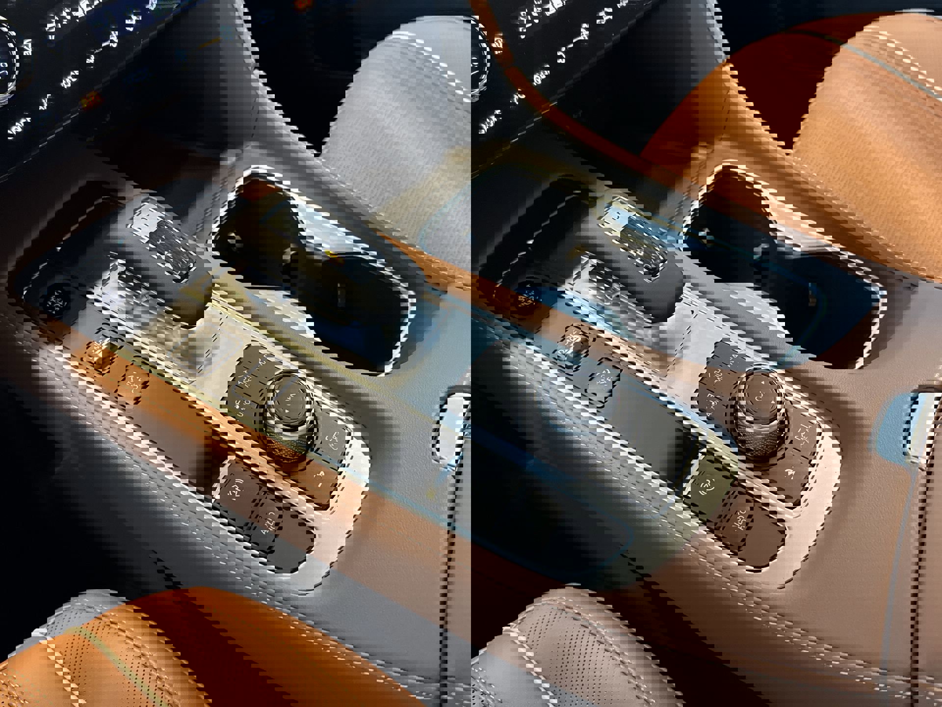 New 2026 INFINITI QX60 Autograph w/ Dark Cargo Package image 20