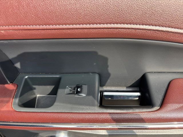 Used 2023 Ford Expedition Limited image 65