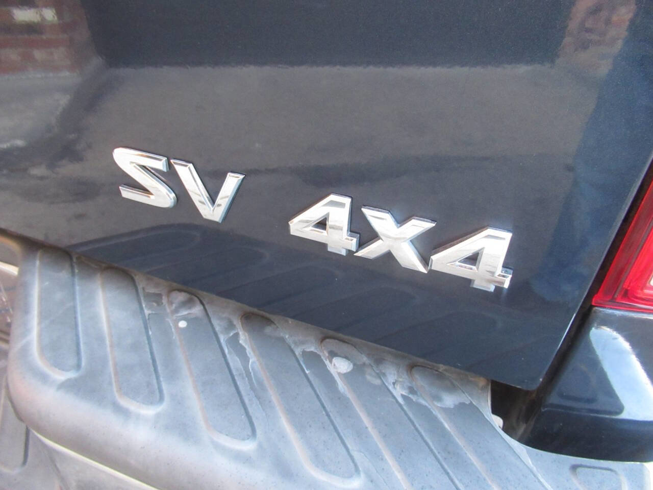 Used 2019 Nissan Frontier SV image 10