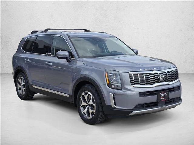 Used 2020 Kia Telluride EX image 3