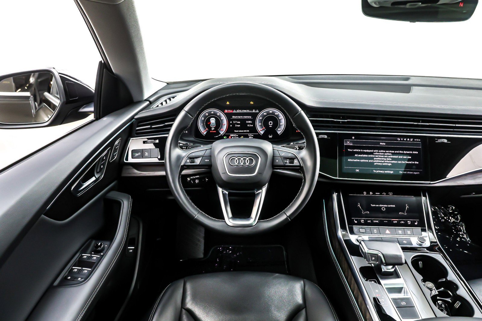 Used 2023 Audi Q8 Premium Plus w/ Premium Plus Package image 6