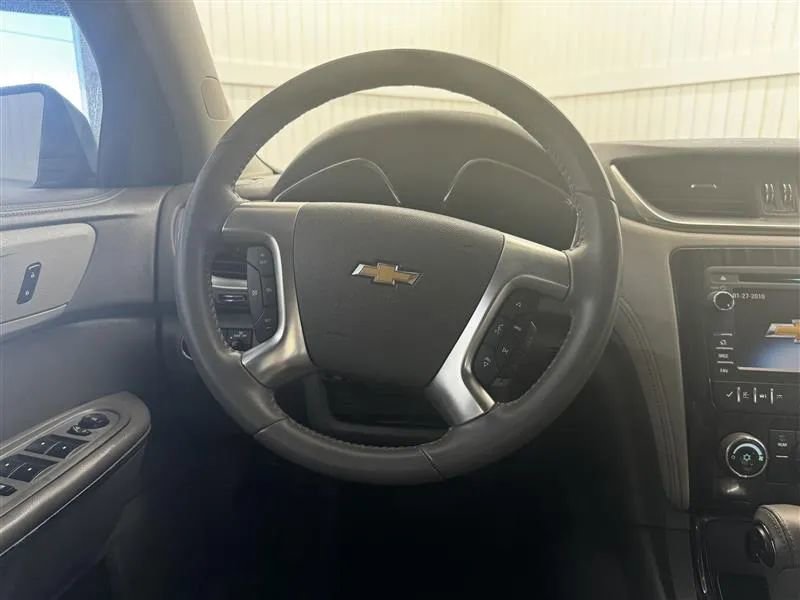 Used 2013 Chevrolet Traverse LT image 18