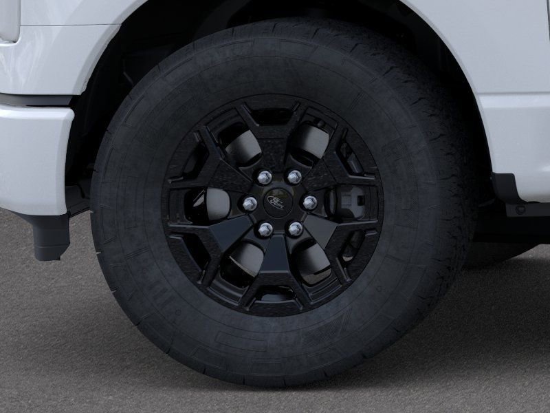 New 2025 Ford F150 Lightning XLT AWD/4WD image 19
