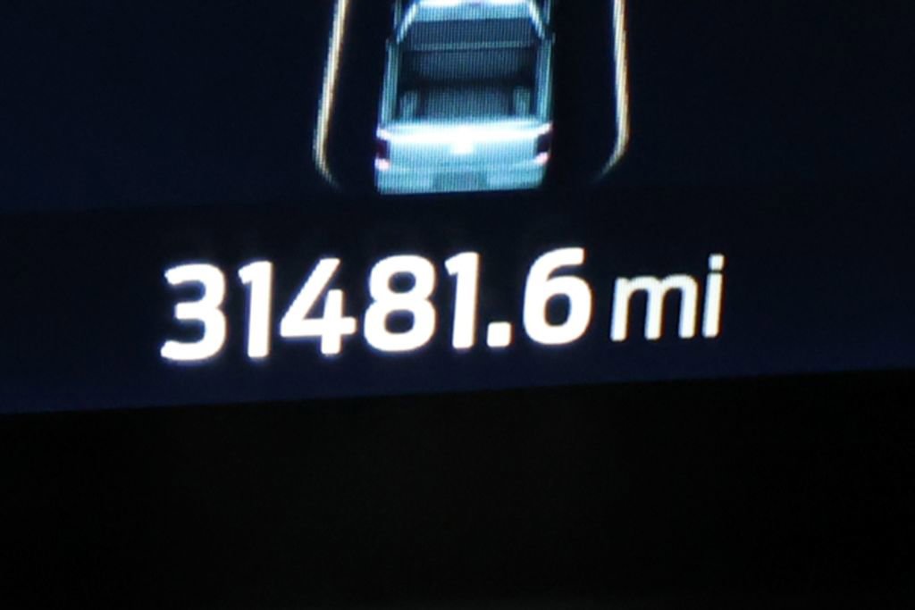 Used 2023 Ford F150 Raptor w/ Raptor Carbon Fiber Package AWD/4WD image 21