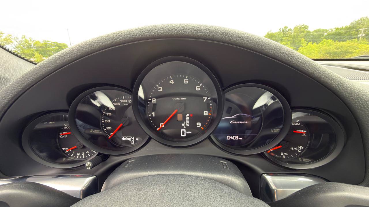 Used 2016 Porsche 911 Carrera Black Edition RWD image 32