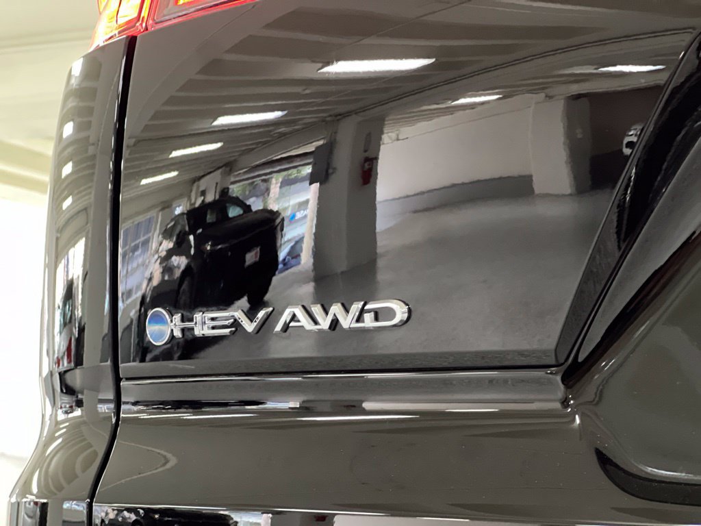 Certified 2026 Toyota Crown Signia AWD/4WD image 10