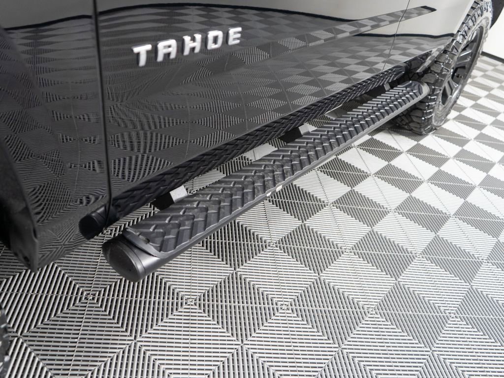 Used 2017 Chevrolet Tahoe LT image 30