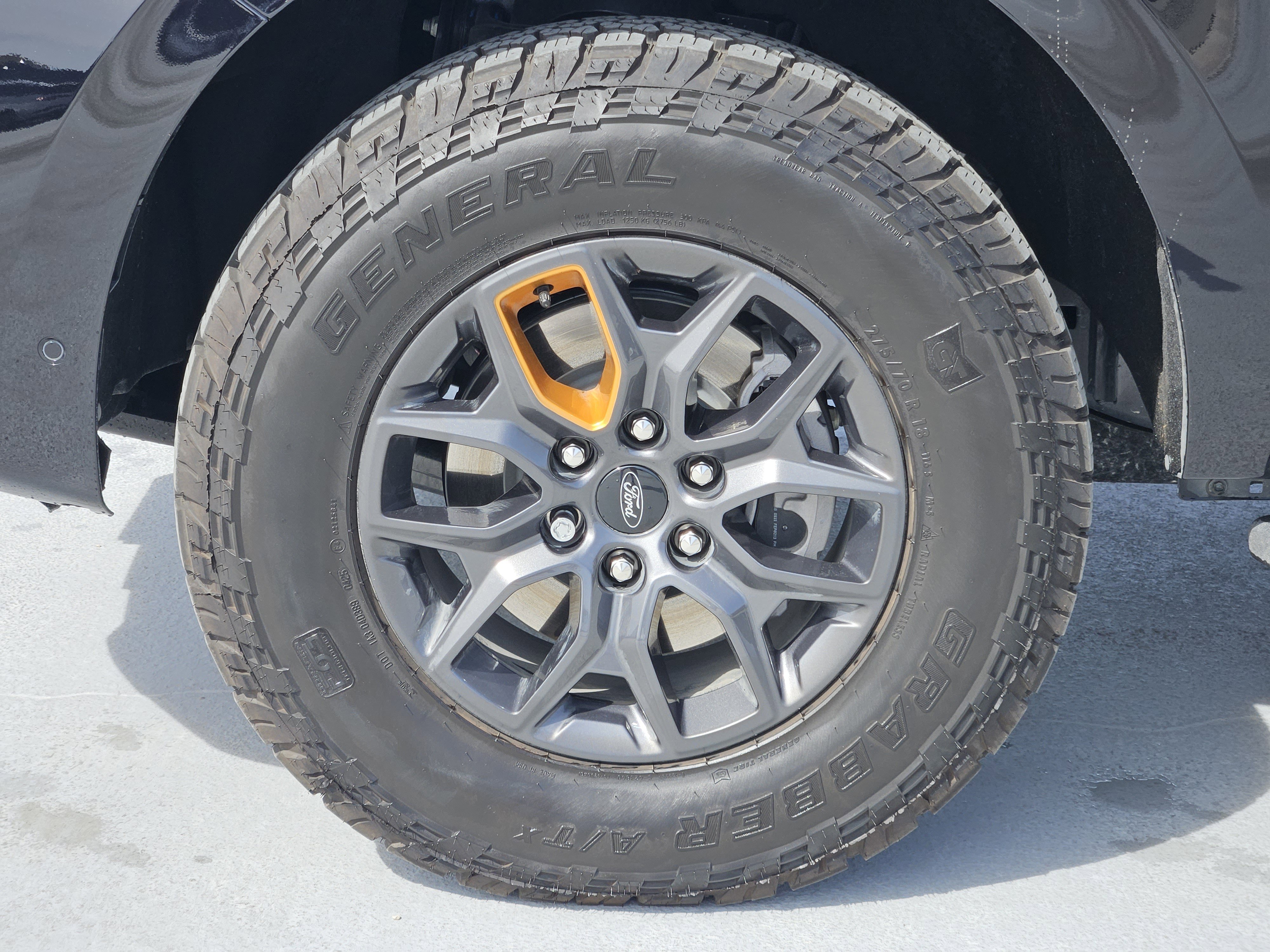 Used 2025 Ford Expedition Tremor image 13