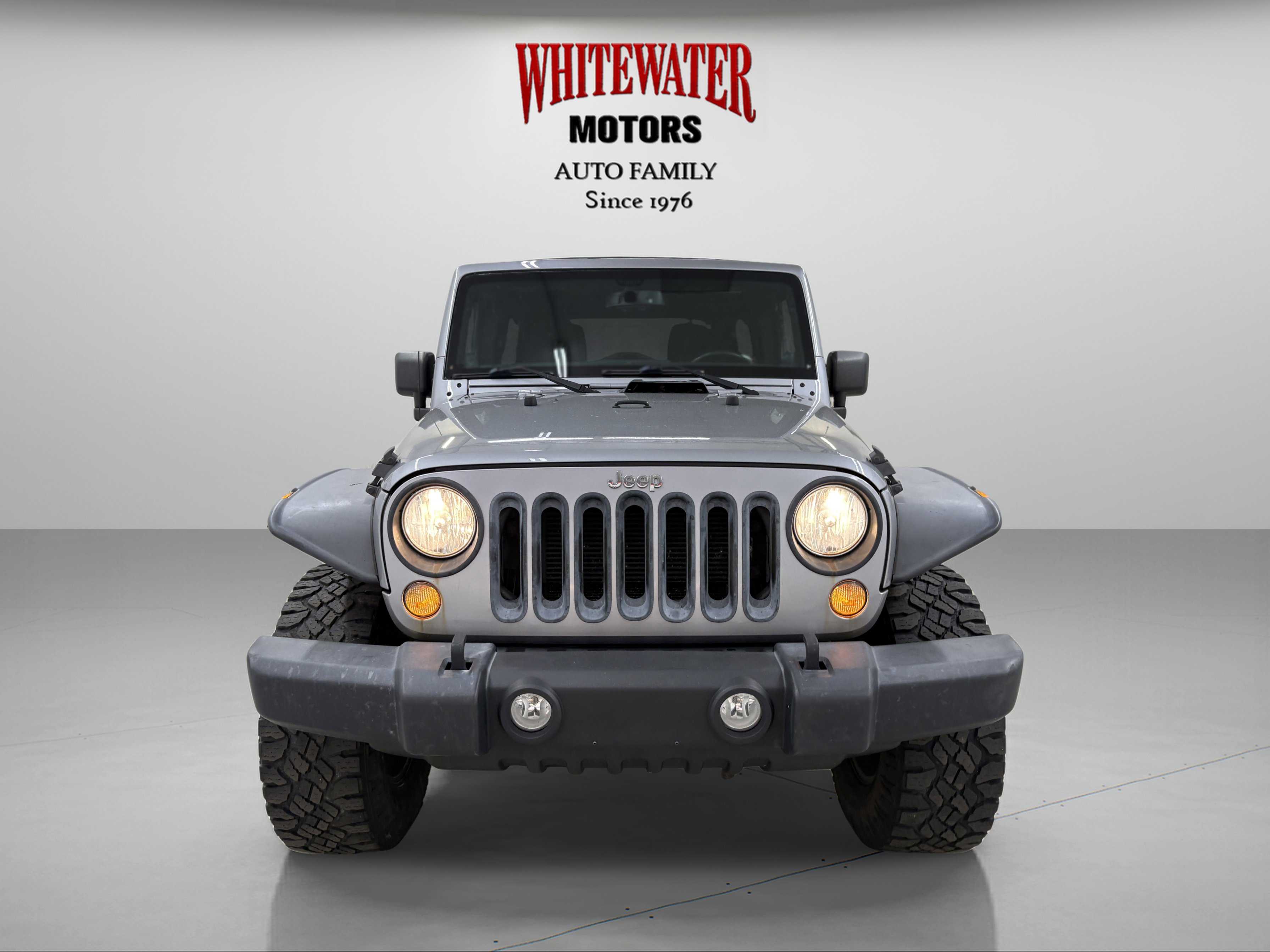 Used 2014 Jeep Wrangler Unlimited Sahara w/ Connectivity Group image 6