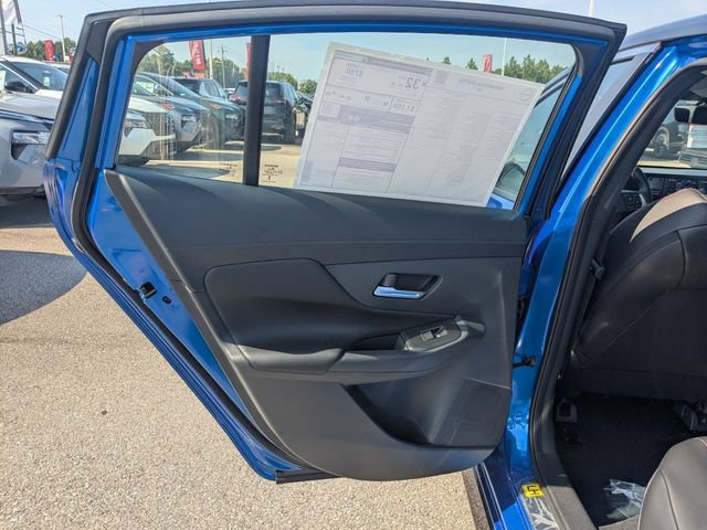 New 2026 Nissan Sentra SR w/ SR Premium Package FWD image 23