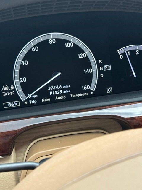 Used 2010 Mercedes-Benz S 550 4MATIC image 15
