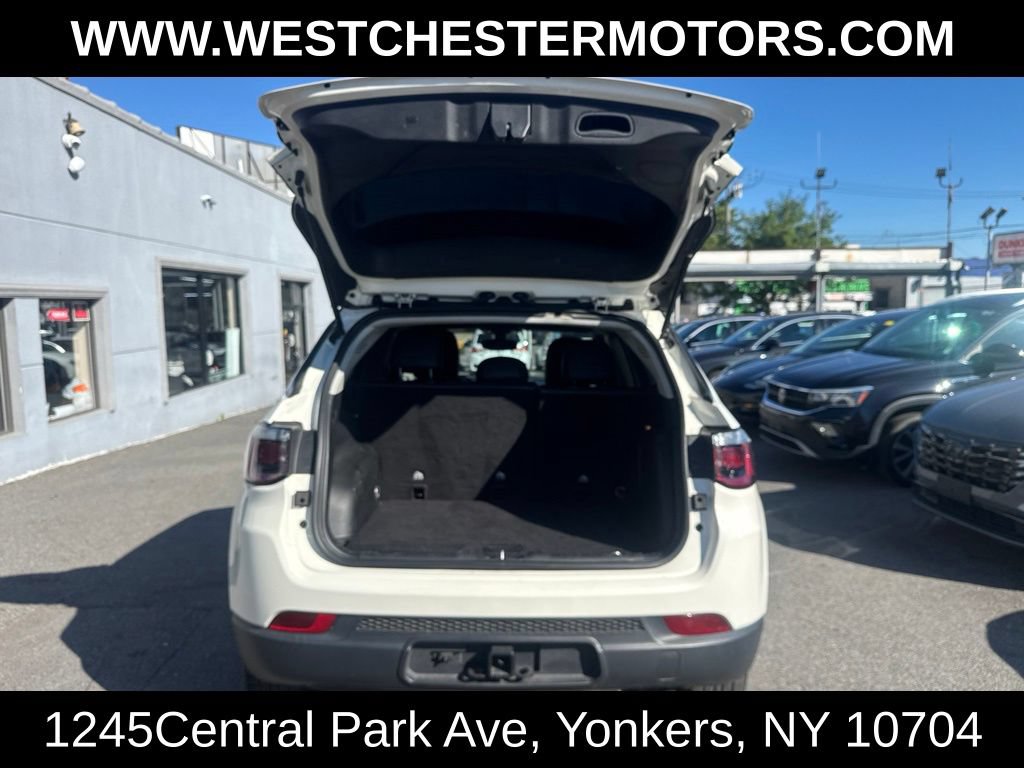 Used 2021 Jeep Compass Latitude w/ Sun and Sound Group AWD/4WD image 25